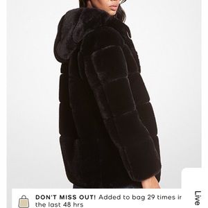 Michael Kors Quilted Faix Fur coat size LARGE.